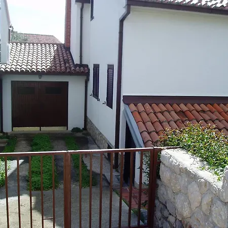 Mira Starigrad Paklenica